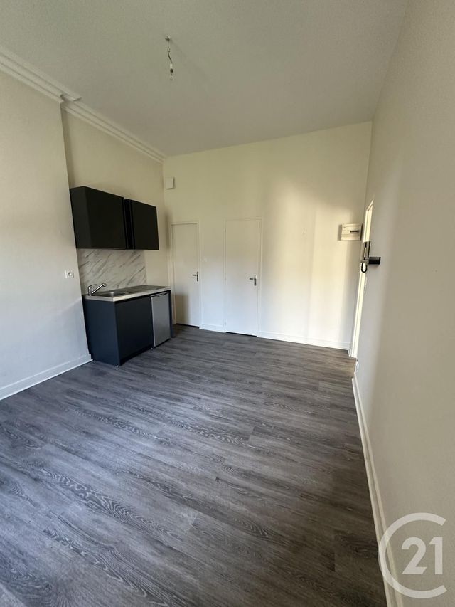 Appartement T2 à louer - 2 pièces - 30.94 m2 - CHATEAUROUX - 36 - CENTRE - Century 21 Adressimmo