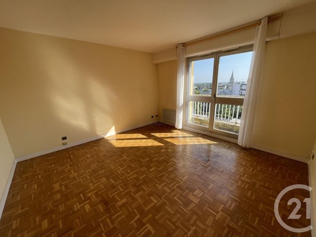 Appartement T3 à vendre - 3 pièces - 70.38 m2 - CHATEAUROUX - 36 - CENTRE - Century 21 Adressimmo