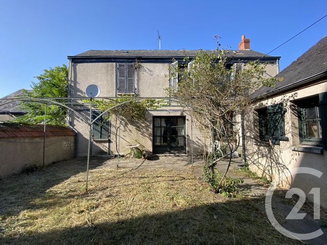 maison à vendre - 5 pièces - 121.21 m2 - CHATEAUROUX - 36 - CENTRE - Century 21 Adressimmo