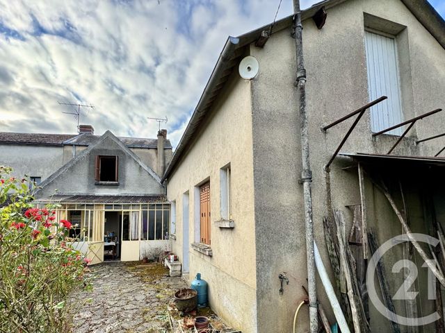 maison à vendre - 4 pièces - 100.0 m2 - BAZAIGES - 36 - CENTRE - Century 21 Adressimmo