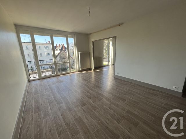 Appartement T5 à louer - 5 pièces - 92.19 m2 - CHATEAUROUX - 36 - CENTRE - Century 21 Adressimmo