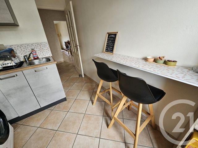 Appartement T3 à louer - 3 pièces - 64.22 m2 - CHATEAUROUX - 36 - CENTRE - Century 21 Adressimmo