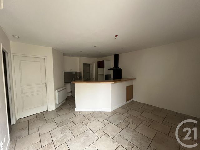 Appartement F3 à louer - 3 pièces - 51.6 m2 - CHATEAUROUX - 36 - CENTRE - Century 21 Adressimmo